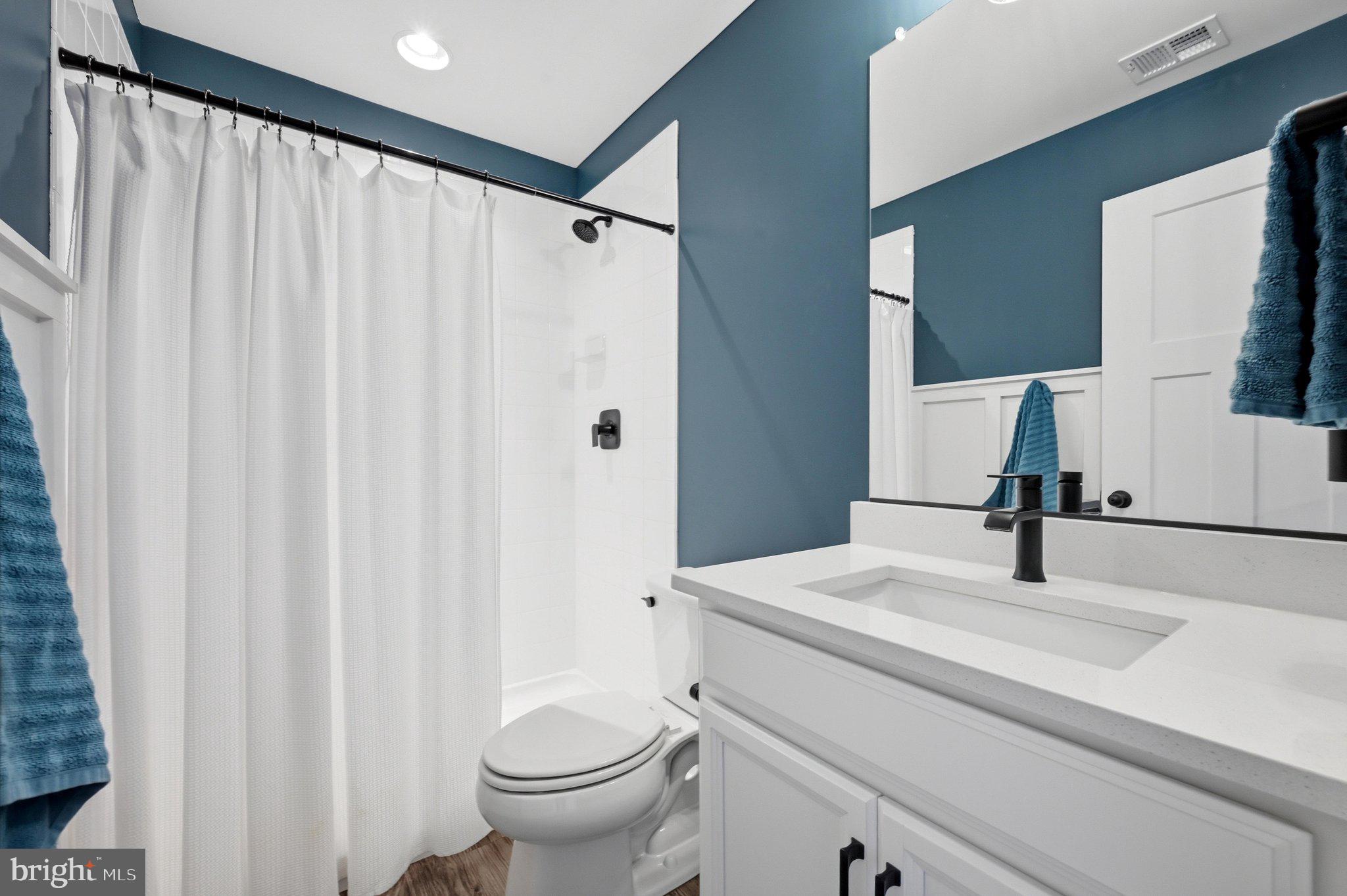 4854 Point Road Warrenton, VA 20187 - Photo 40 of 113 Bathroom