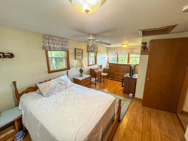 $245,000 | E2954 Lake Road, Iola, WI 54945