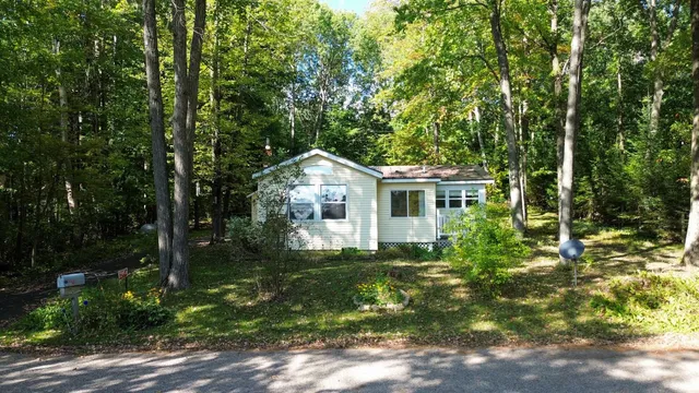 $245,000 | E2954 Lake Road, Iola, WI 54945