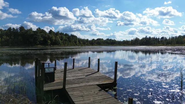 $245,000 | E2954 Lake Road, Iola, WI 54945