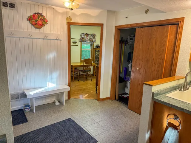 $245,000 | E2954 Lake Road, Iola, WI 54945