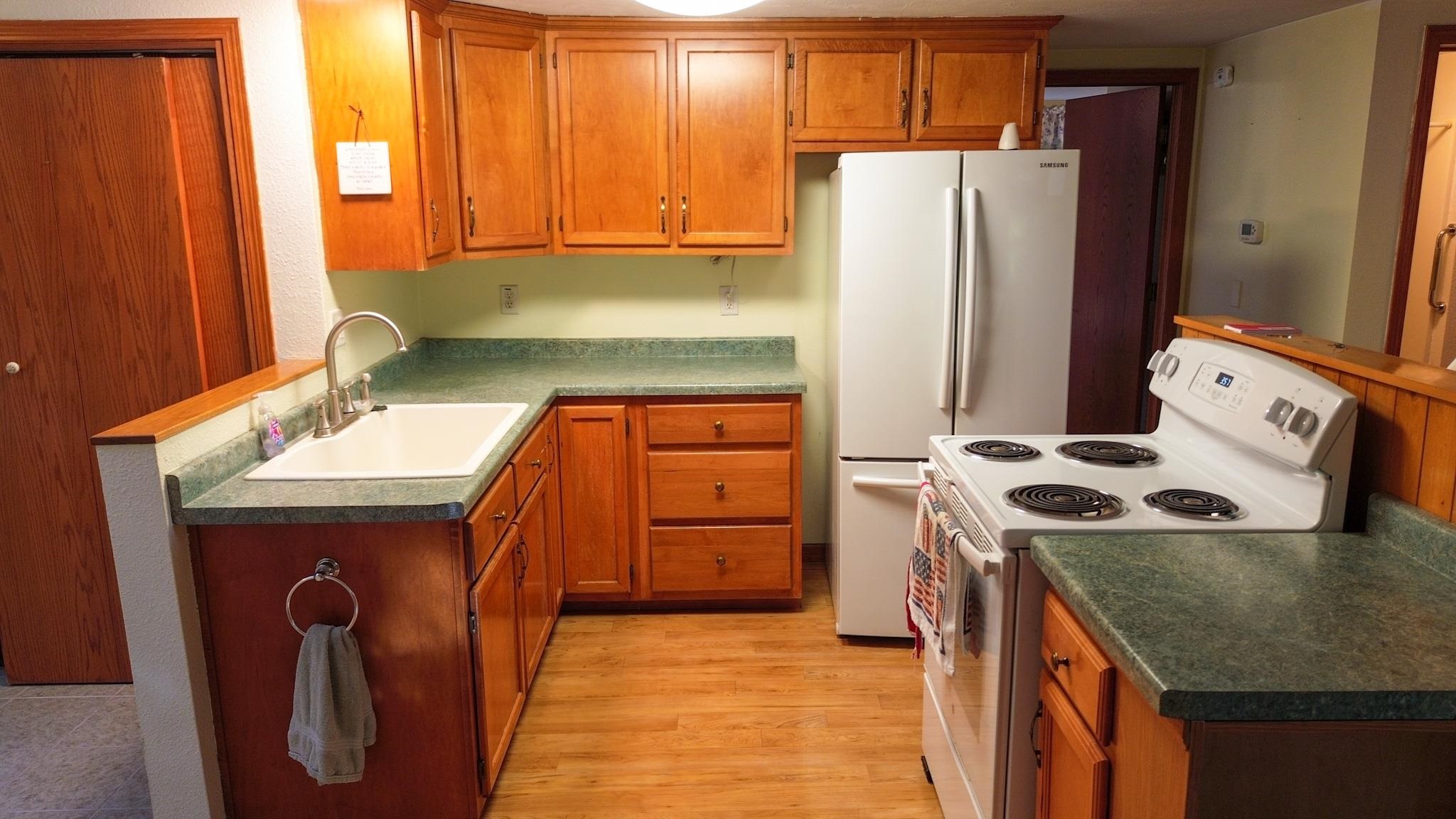 E2954 Lake Road Iola, WI 54945 - Photo 5 of 30