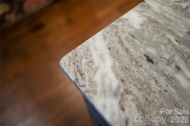 $565,000 | 47 Winghaven Heights, Waynesville, NC 28786