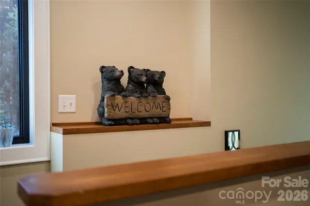 $565,000 | 47 Winghaven Heights, Waynesville, NC 28786