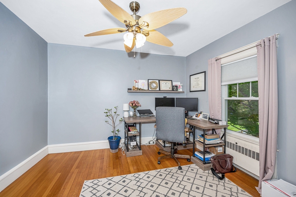 11 Florence Road Lowell, MA 01851 - Photo 25 of 42 Gallery Image 25