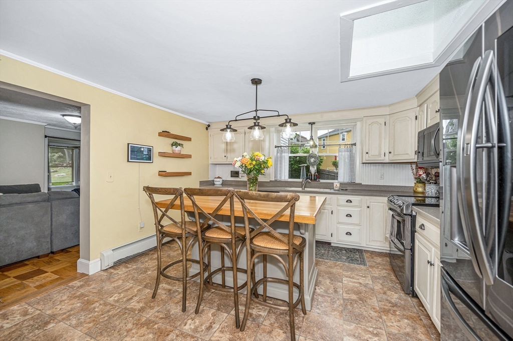 11 Florence Road Lowell, MA 01851 - Photo 29 of 42 Gallery Image 29