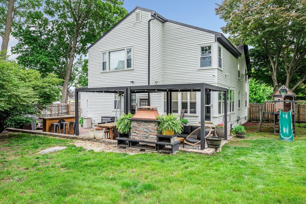 11 Florence Road Lowell, MA 01851 - Photo 35 of 42 Gallery Image 35