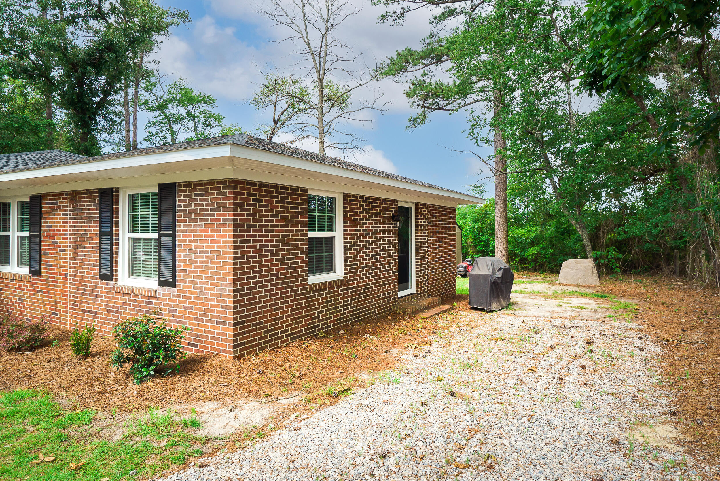 1975 Reynolds Road Barnwell, SC 29812 - Photo 27 of 34