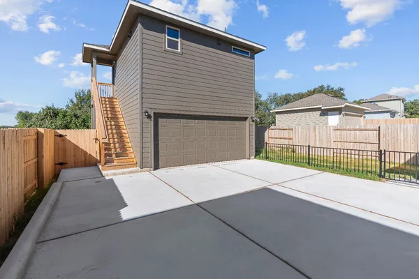 $2,699 | 1725 Lakota Lane, Leander, TX 78641