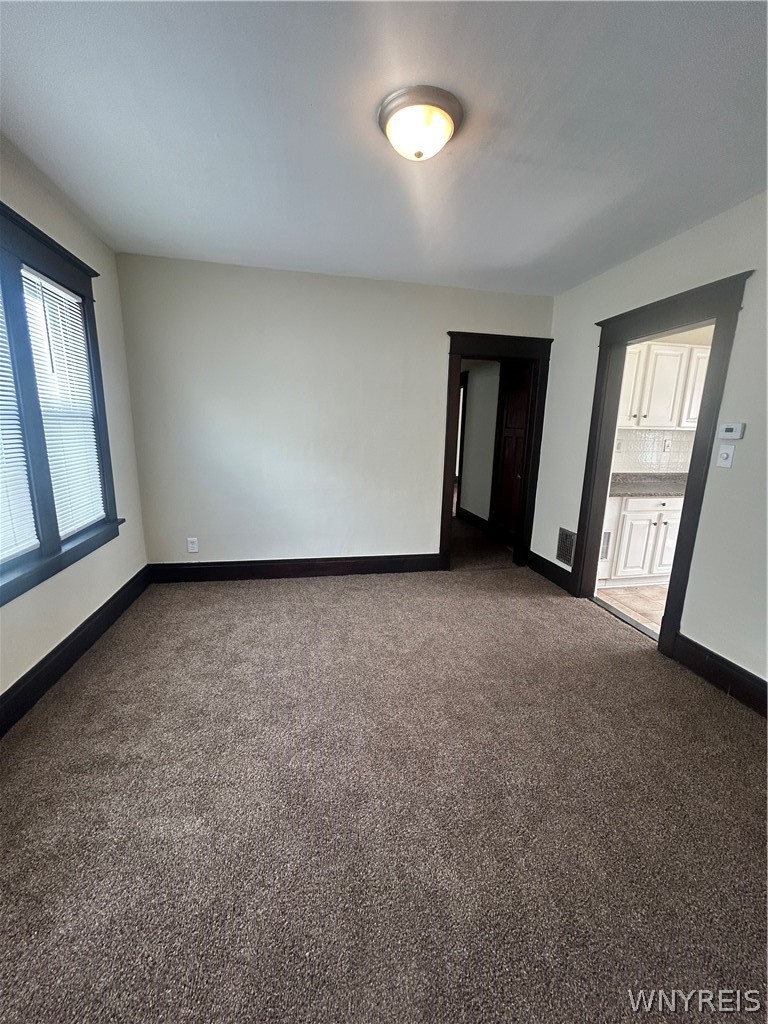 41 Page Street Buffalo, NY 14207 - Photo 11 of 17