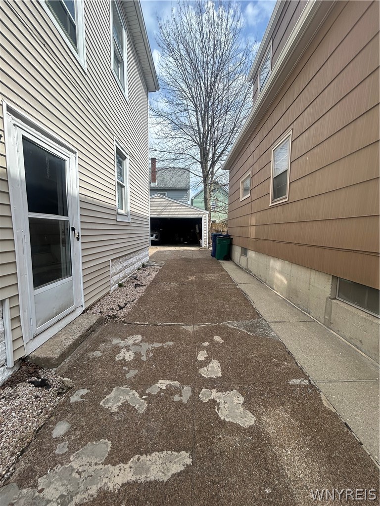 41 Page Street Buffalo, NY 14207 - Photo 17 of 17