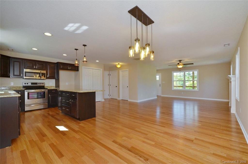 30 Parrot Road, Unit 2 Candler, NC 28715 - Photo 7 of 19 Gallery Image 7