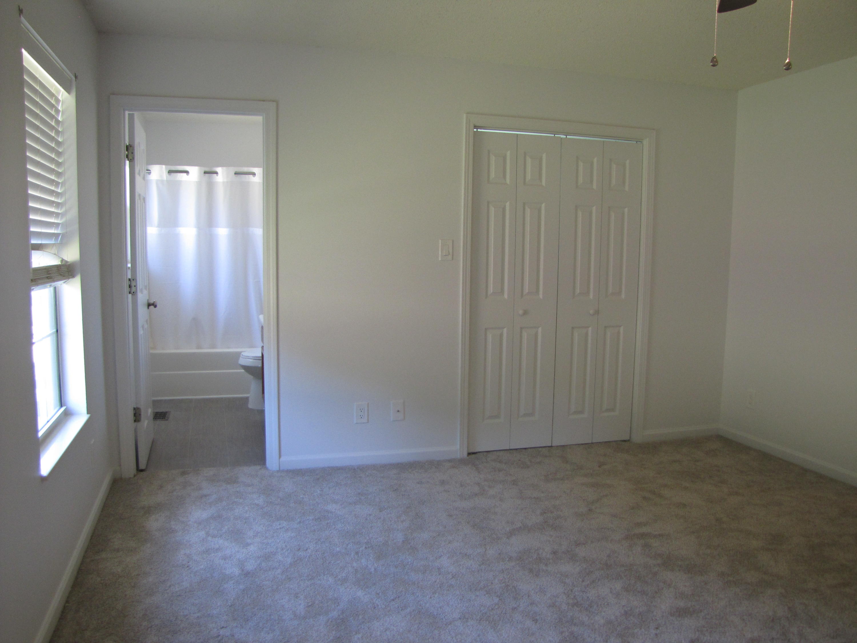 117 North Clover Hill Ridge Road Maryville, TN 37801 - Photo 14 of 29 Master Bedroom to Bathroom