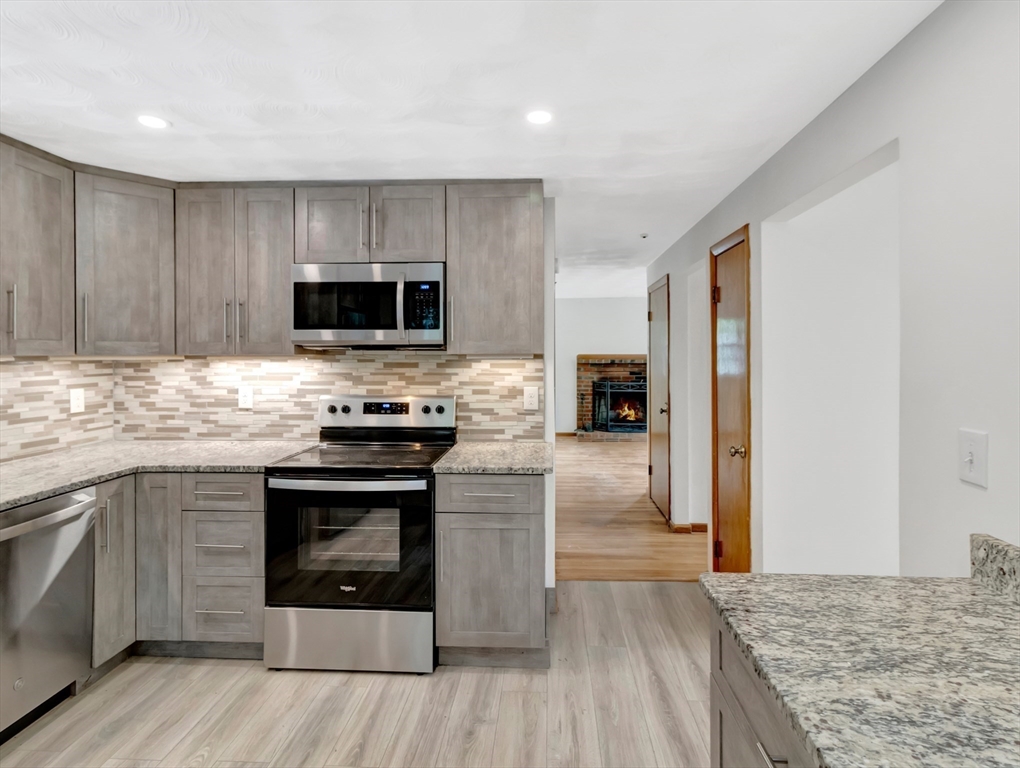 30 Keans Road Burlington, MA 01803 - Photo 13 of 34