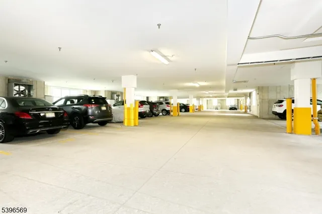 $439,900 | 10203 Warren's Way, Unit 203, Wanaque, NJ 07465