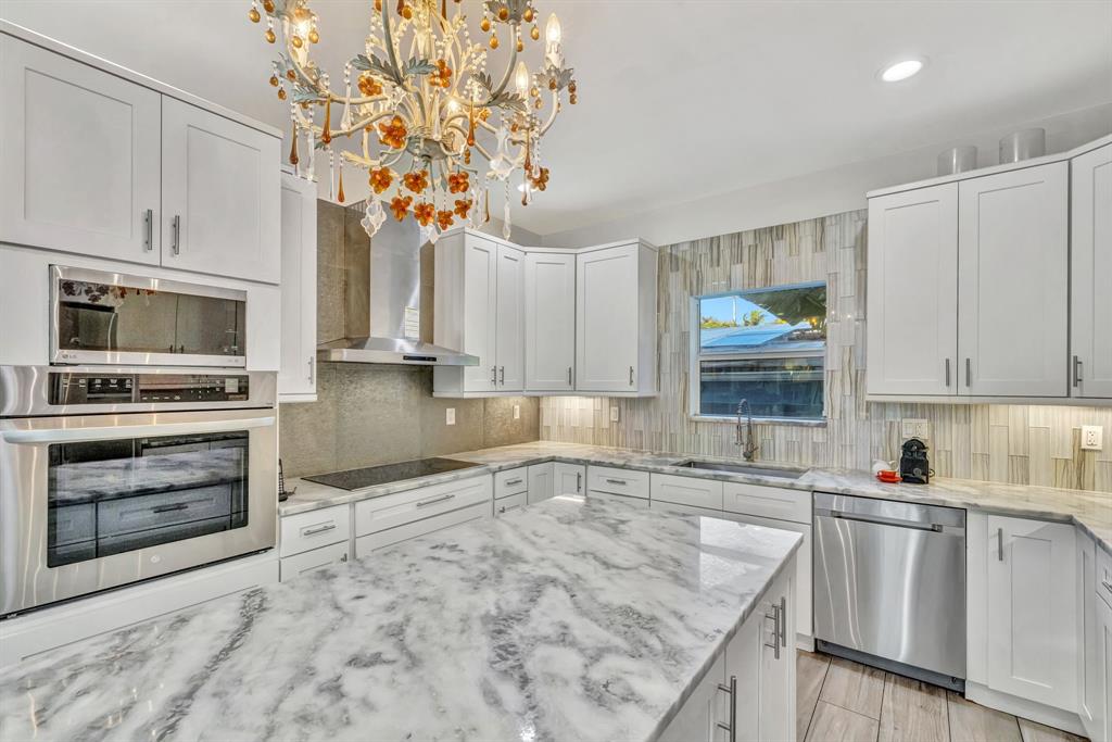 2502 Northeast 6th Avenue Wilton Manors, FL 33305 - Photo 15 of 65