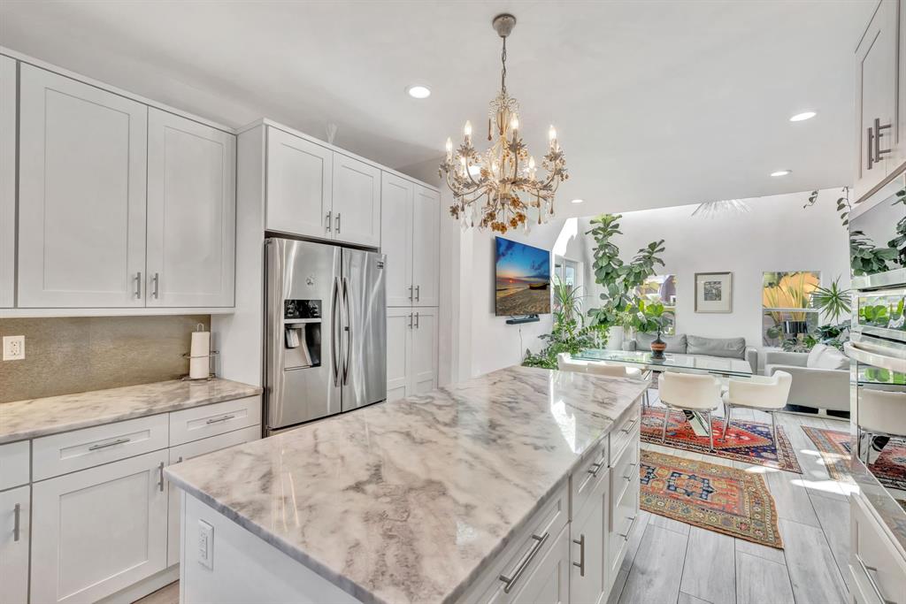 2502 Northeast 6th Avenue Wilton Manors, FL 33305 - Photo 16 of 65