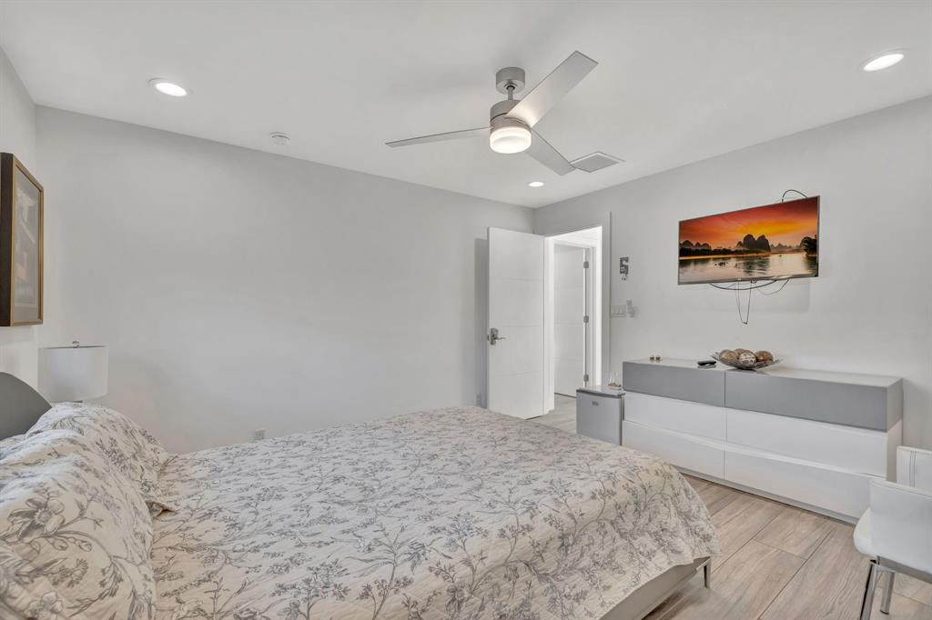 2502 Northeast 6th Avenue Wilton Manors, FL 33305 - Photo 34 of 65