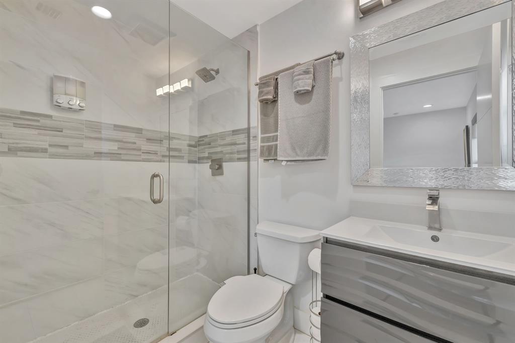 2502 Northeast 6th Avenue Wilton Manors, FL 33305 - Photo 35 of 65