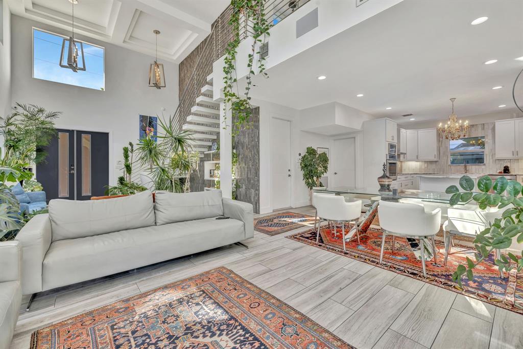 2502 Northeast 6th Avenue Wilton Manors, FL 33305 - Photo 10 of 65