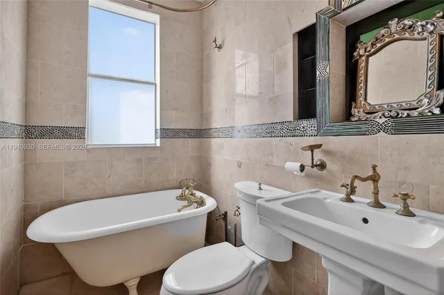 $1,150,000 | 1852 Southwest 2nd Avenue, Miami, FL 33129