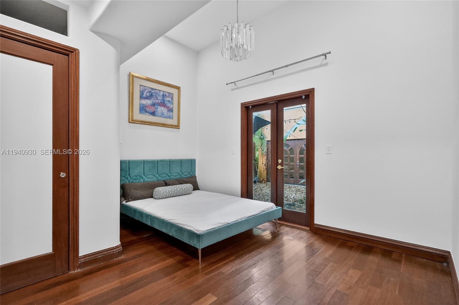 1852 Southwest 2nd Avenue Miami, FL 33129 - Photo 19 of 43