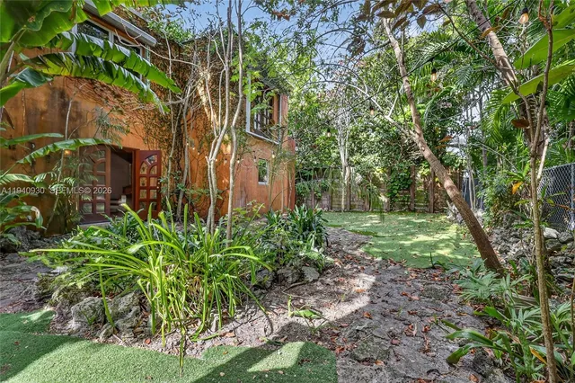 $1,150,000 | 1852 Southwest 2nd Avenue, Miami, FL 33129