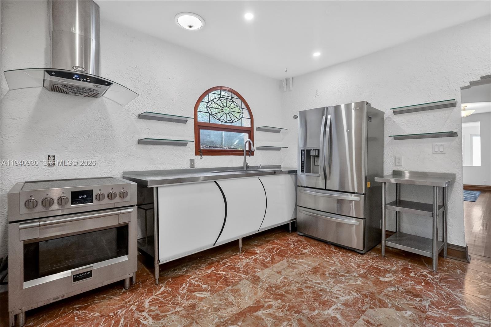 1852 Southwest 2nd Avenue Miami, FL 33129 - Photo 8 of 43