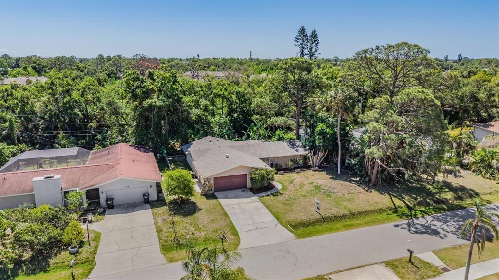 1124 Danny Drive Sarasota, FL 34243 - Photo 42 of 45