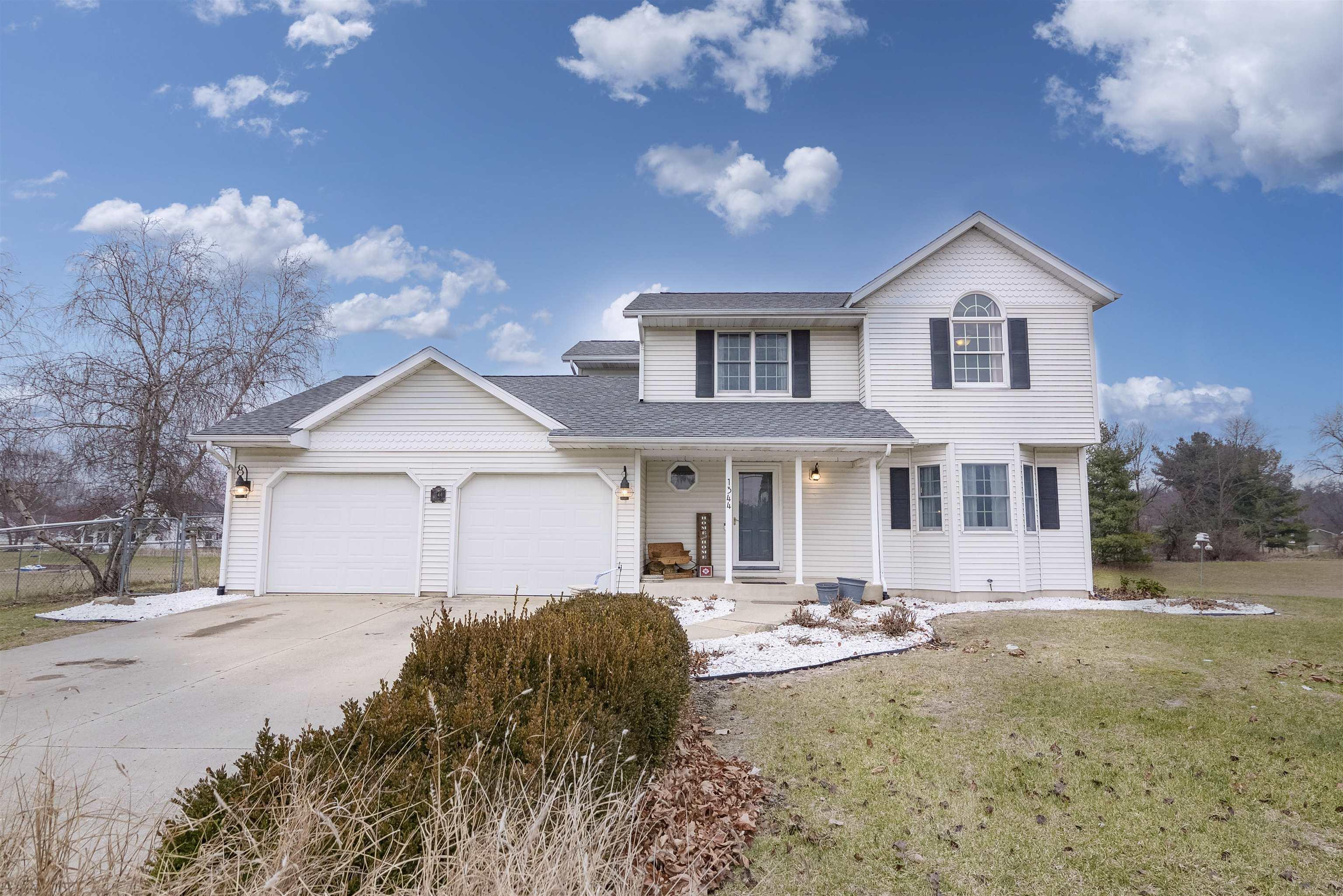 1344 Lakeview Bend Rochester, IN 46975 - Photo 7 of 35