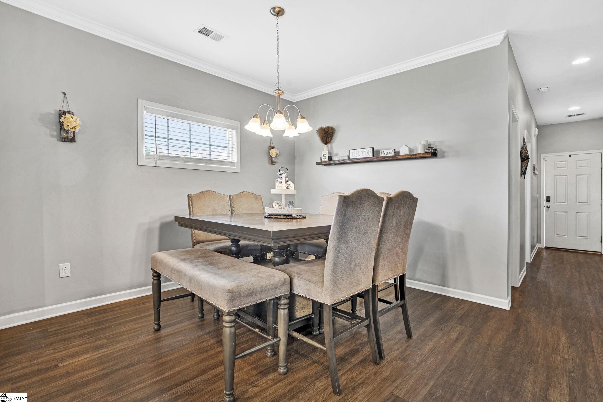 817 Camberwell Road Simpsonville, SC 29680 - Photo 5 of 43