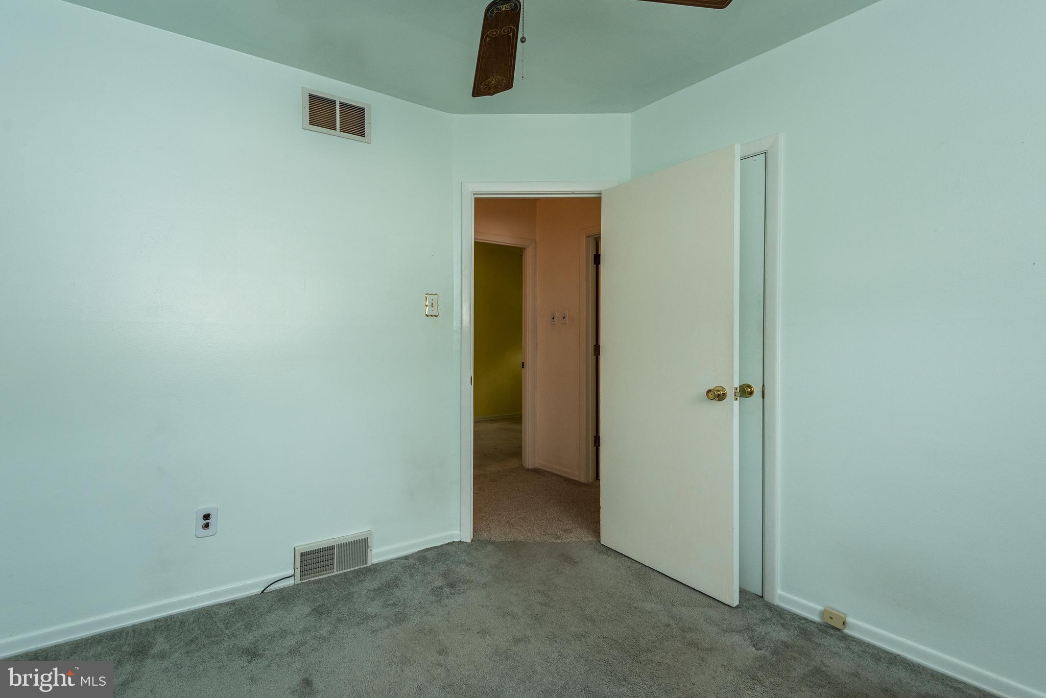 2876 Senak Road Abington, PA 19001 - Photo 15 of 32 Bedroom 2