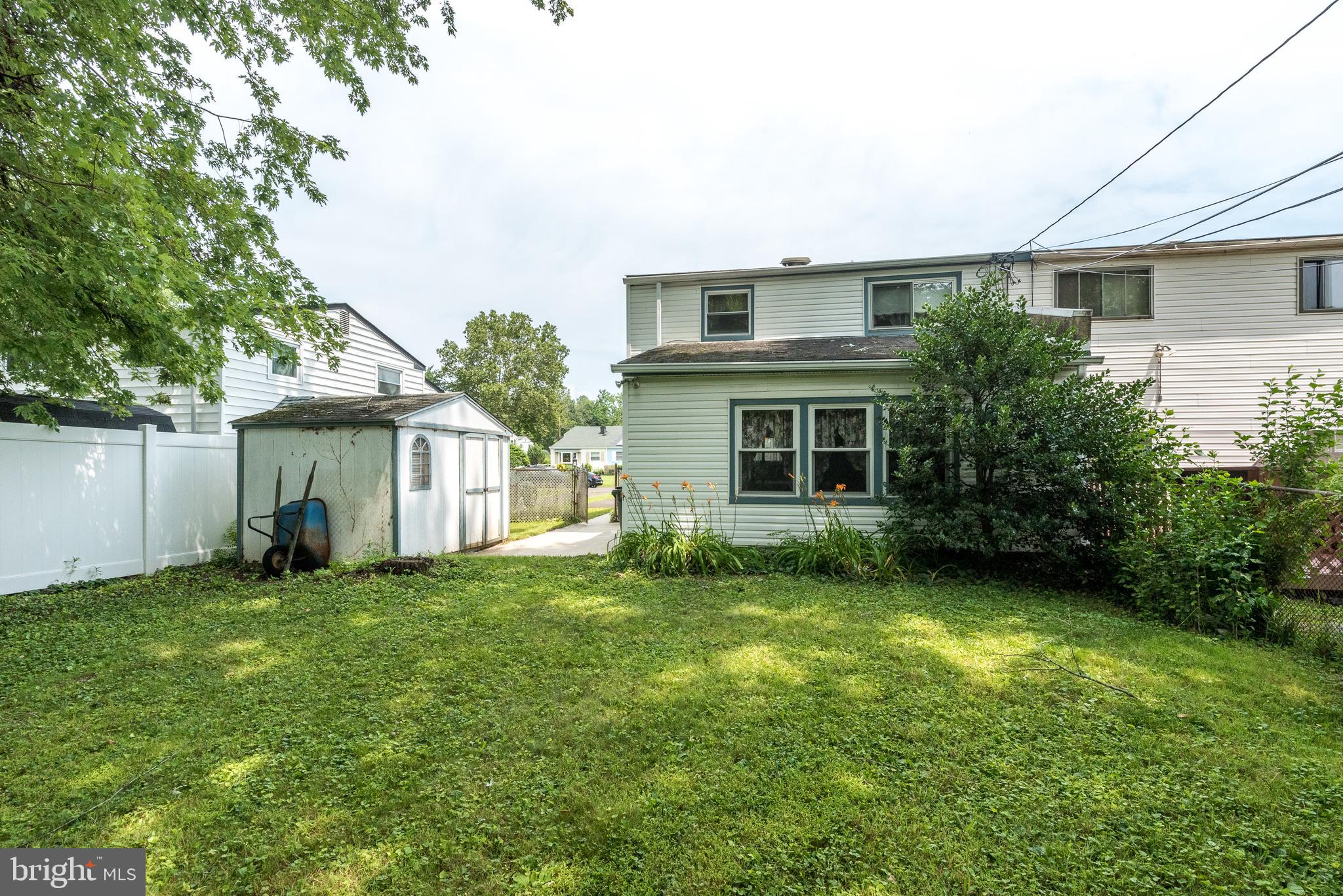 2876 Senak Road Abington, PA 19001 - Photo 31 of 32 Rear yard