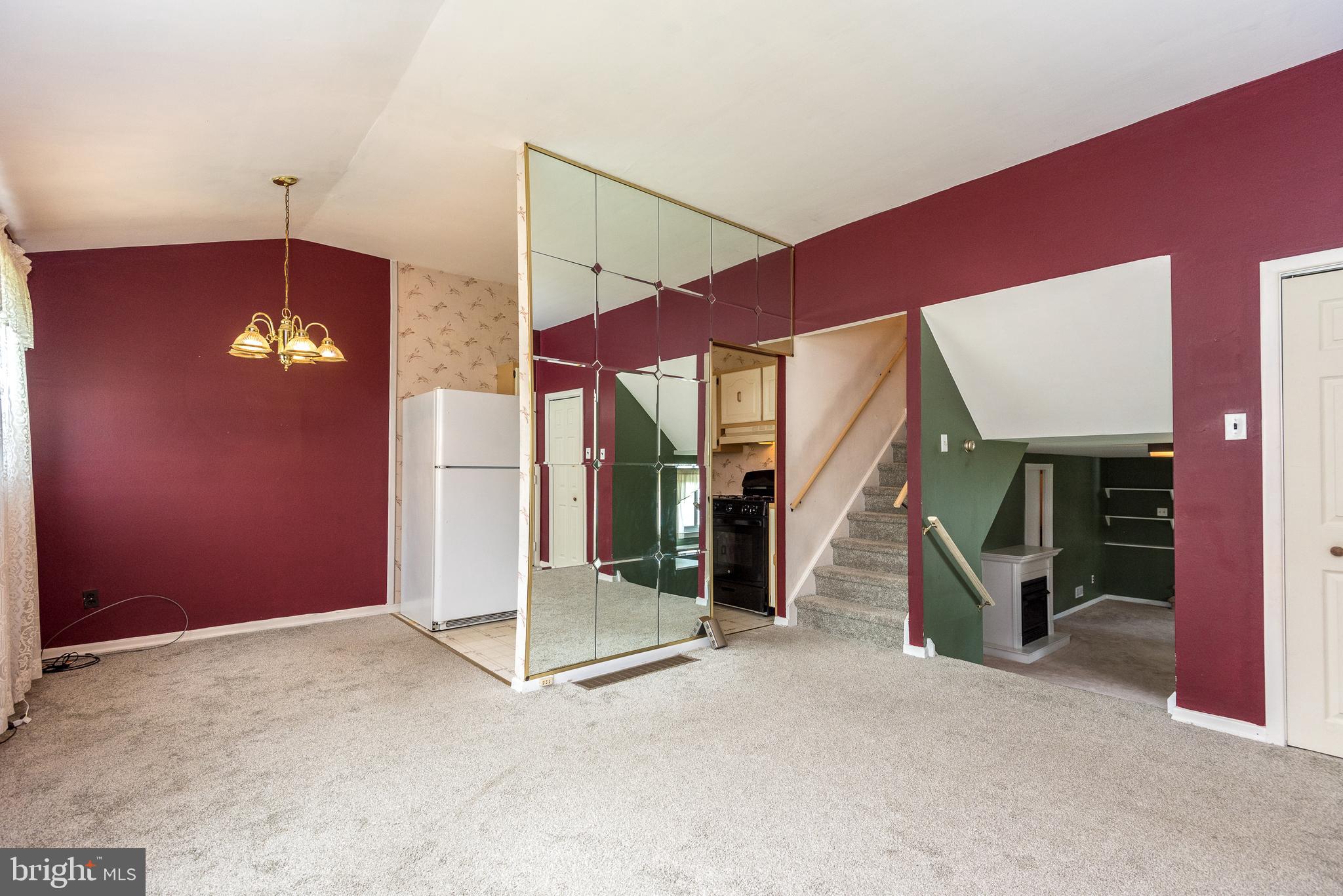 2876 Senak Road Abington, PA 19001 - Photo 7 of 32 Gallery Image 7
