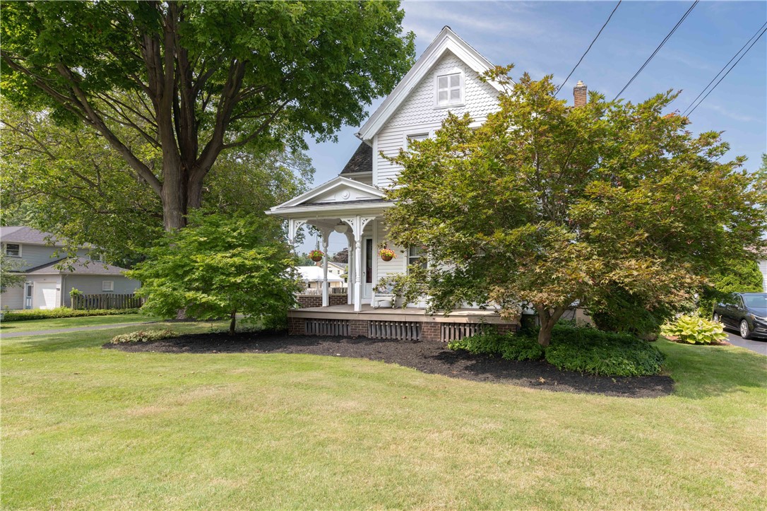 159 Elmgrove Road Greece, NY 14626 - Photo 2 of 50