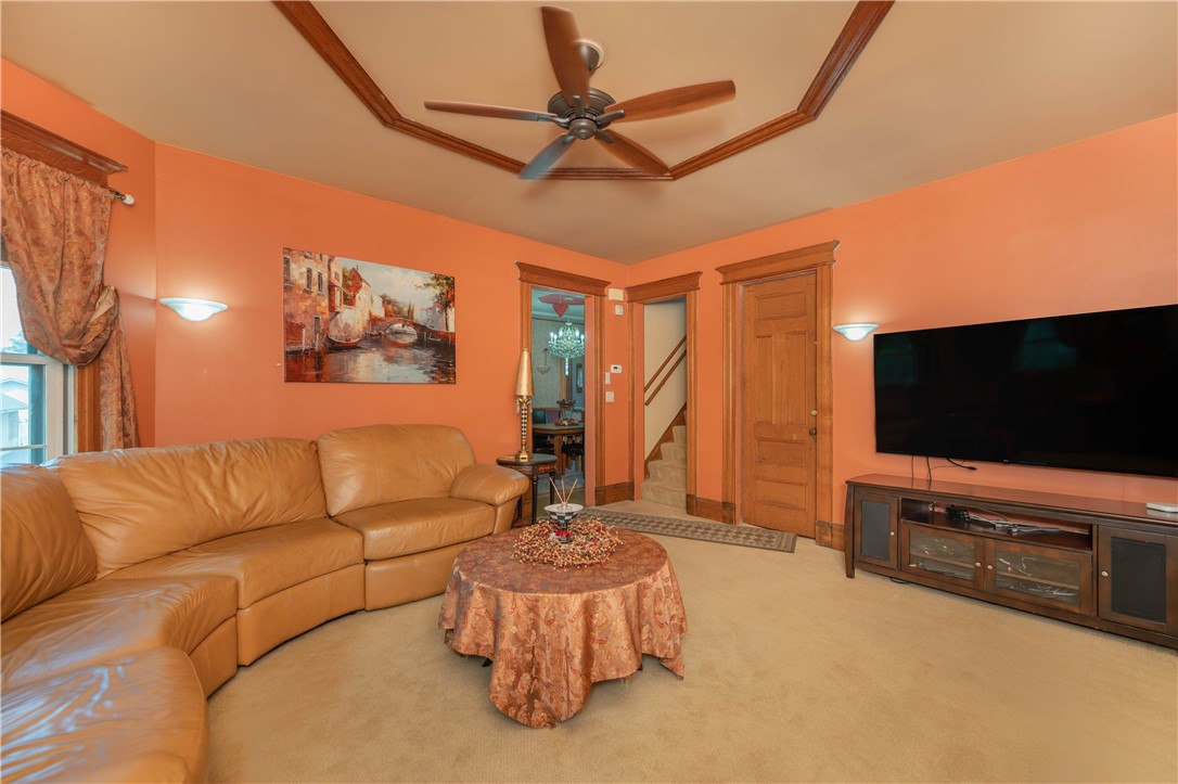 159 Elmgrove Road Greece, NY 14626 - Photo 10 of 50