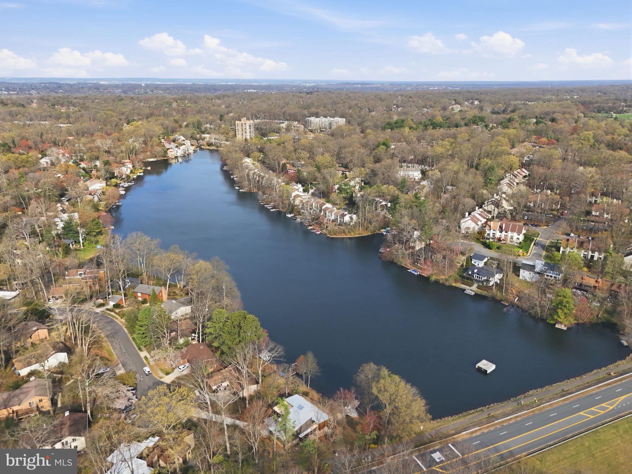 11216 South Shore Road Reston, VA 20190 - Photo 18 of 82