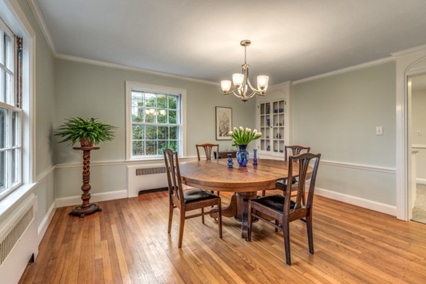 26 Allen Road Winchester, MA 01890 - Photo 8 of 30