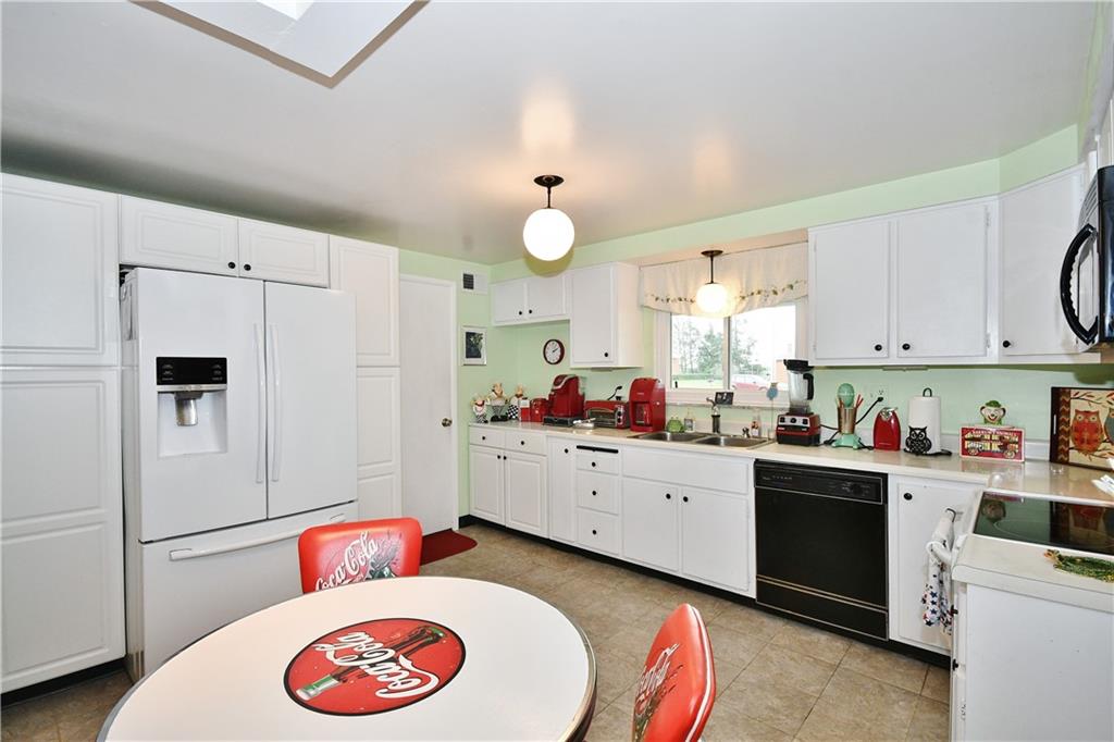 2477 Ridge Road Finleyville, PA 15332 - Photo 8 of 24 Gallery Image 8