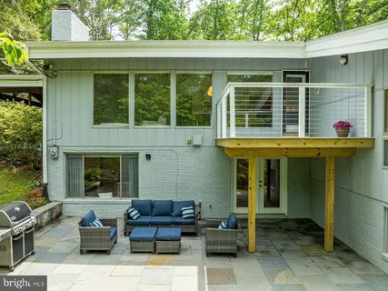 $1,950,000 | 10611 Allenwood Lane, Great Falls, VA 22066