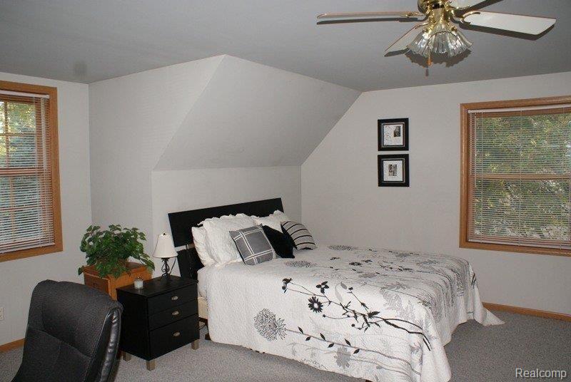 2207 Imlay City Road Lapeer, MI 48446 - Photo 18 of 22 DSC03932.JPG