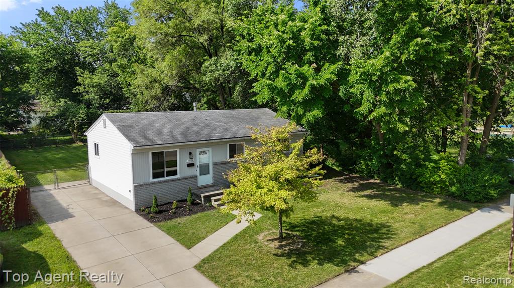 13738 Toepfer Road Warren, MI 48089 - Photo 36 of 47
