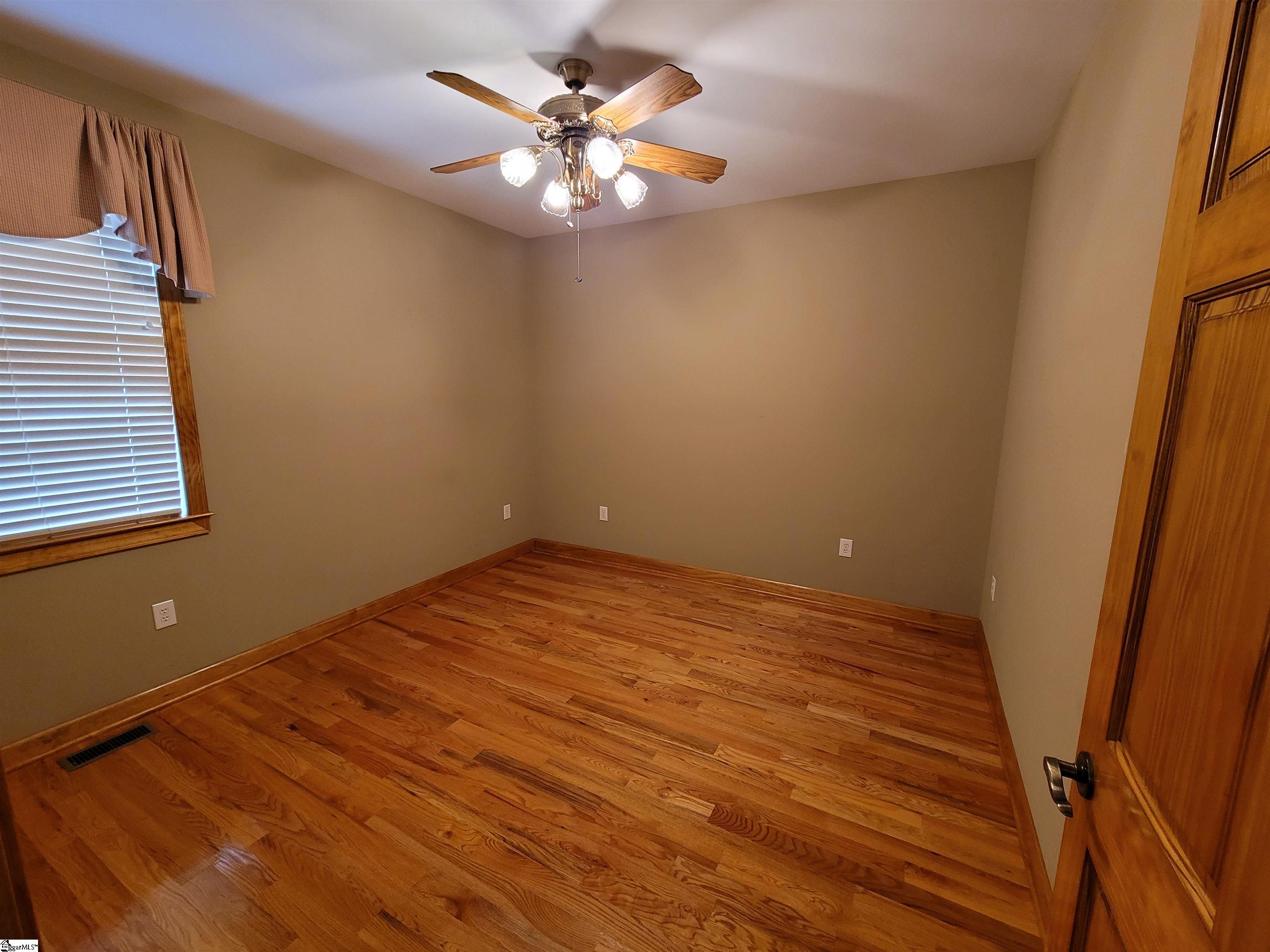 109 Lockaby Road Pelzer, SC 29669 - Photo 17 of 36