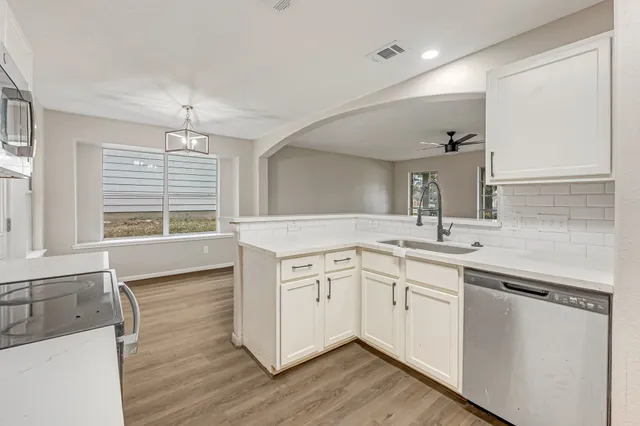 $197,500 | 5445 North Buffalo Circle, Willis, TX 77378