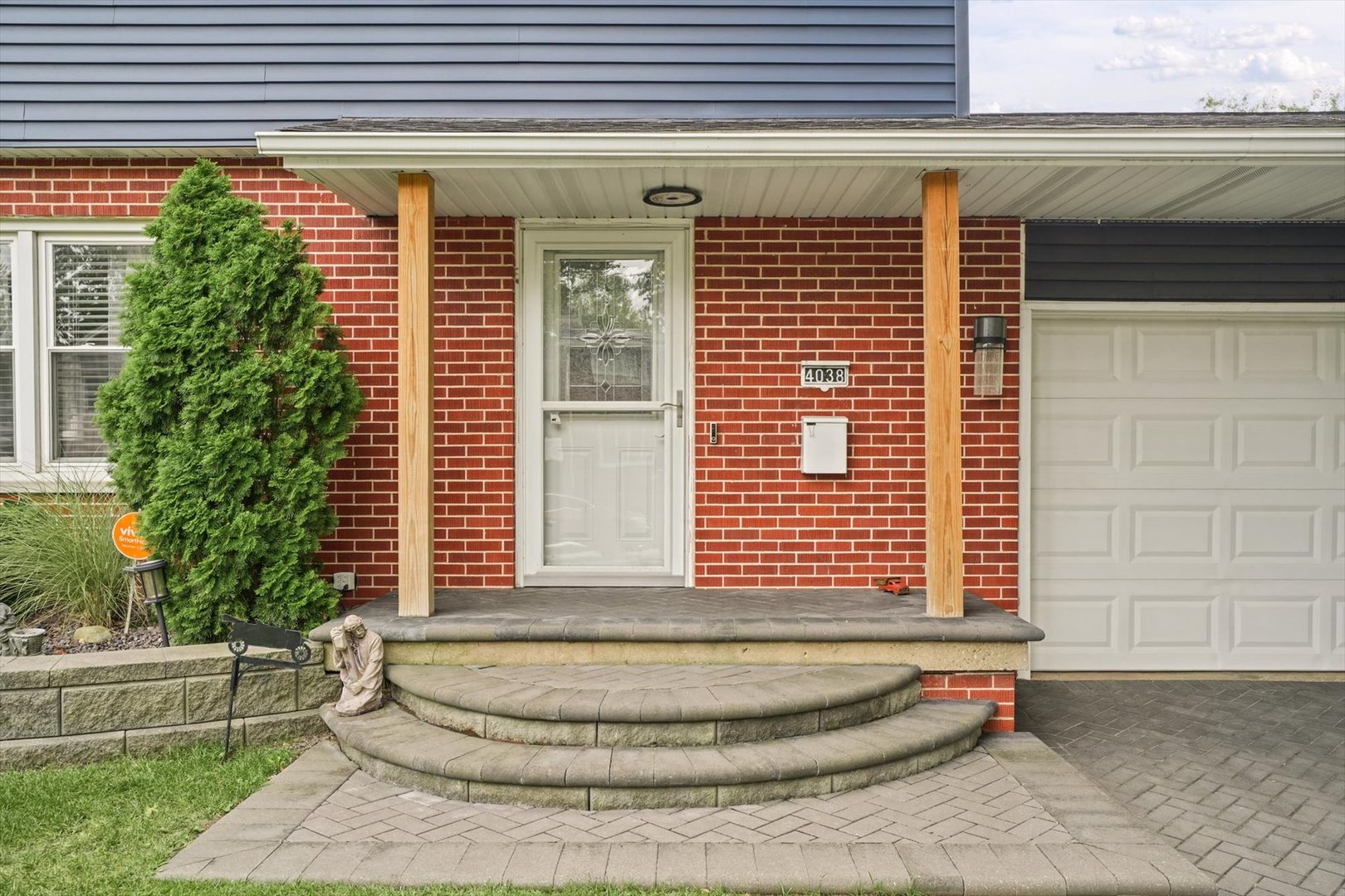 4038 Buckingham Drive Decatur, IL 62526 - Photo 4 of 46 Gallery Image 4