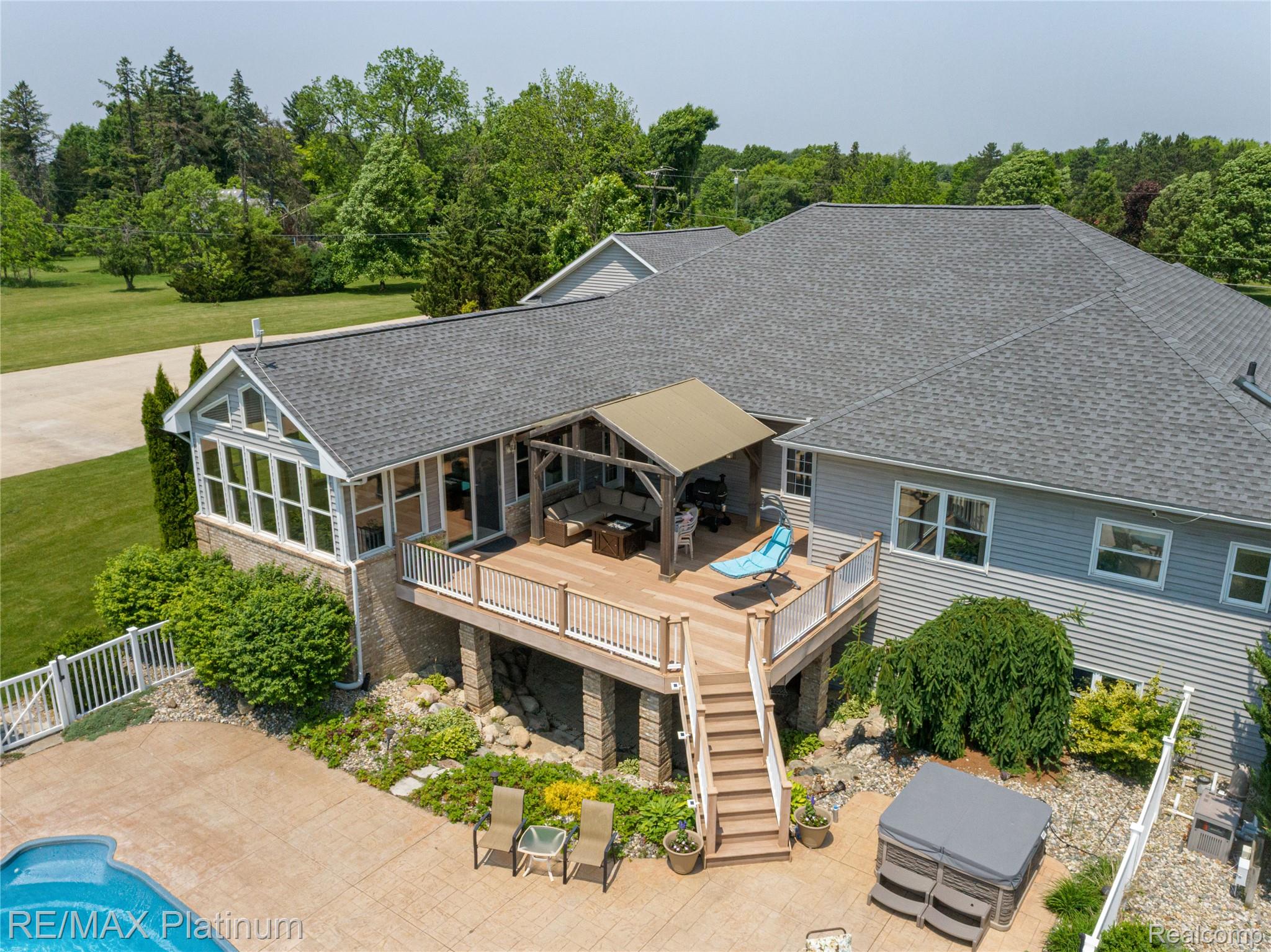 8922 McClements Road Brighton, MI 48114 - Photo 32 of 65 8922 McClements