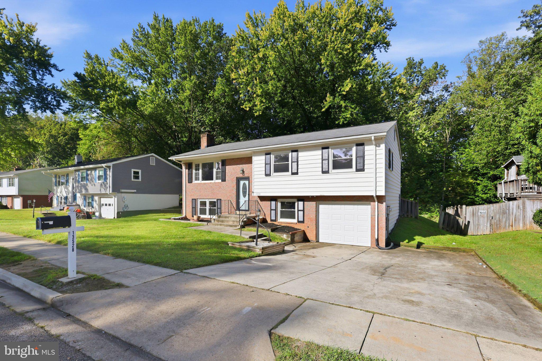13528 Delaney Road Woodbridge, VA 22193 - Photo 36 of 39 Driveway provides additional parking