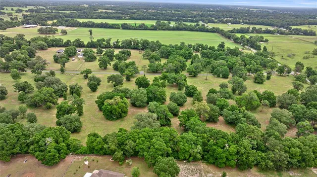 $450,000 | 329 West Reddick, Reddick, FL 32686