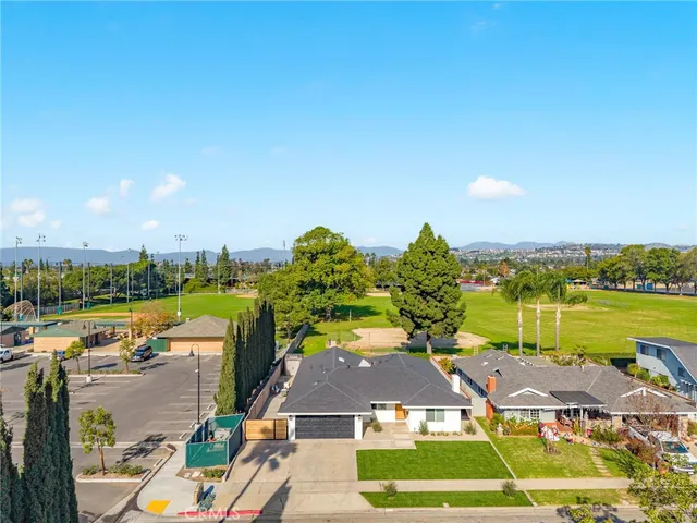 $1,400,000 | 2201 East Oakmont Avenue, Orange, CA 92867