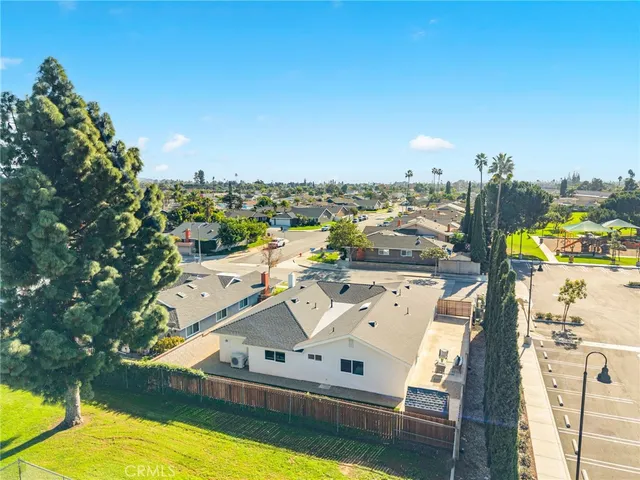 $1,400,000 | 2201 East Oakmont Avenue, Orange, CA 92867